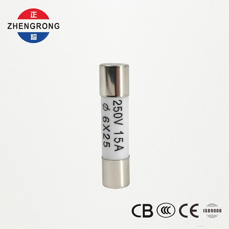 Fusíveis R057 15A de alto desempenho 6*25mm para compradores a granel